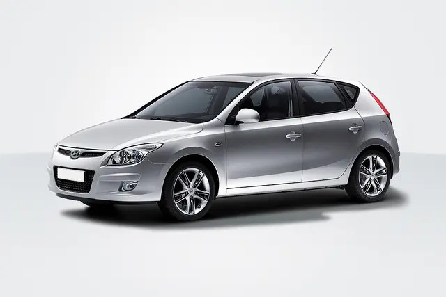 کفپوش چرمی پنج بعدی هیوندای i30