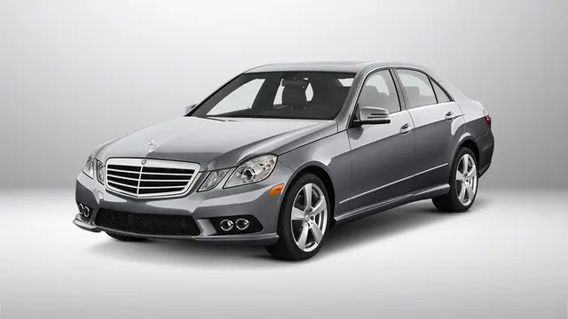 کفپوش چرمی پنج بعدی بنز E200 (سال ۲۰۱۲ الی ۲۰۱۳)
